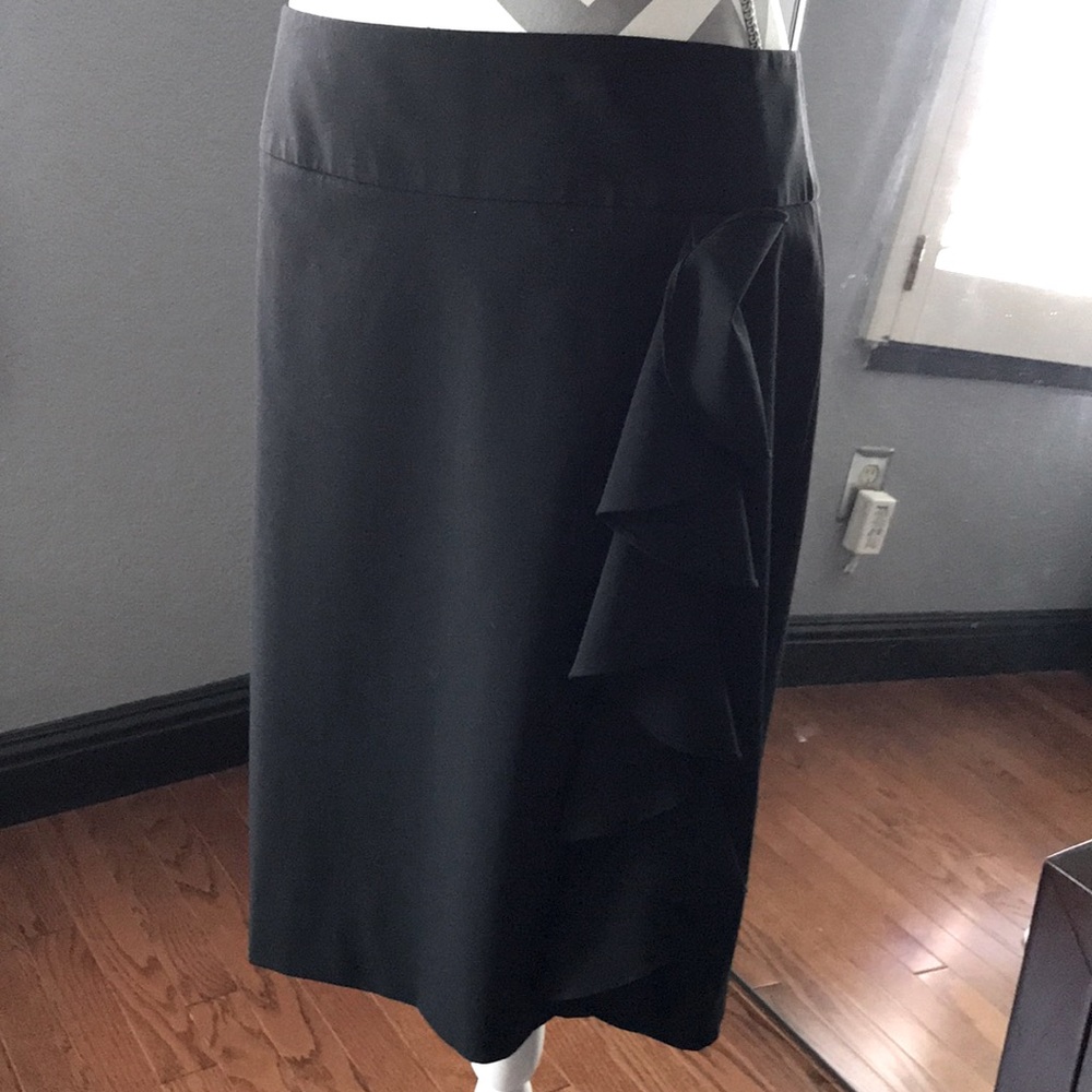 White House Black Market Skirt